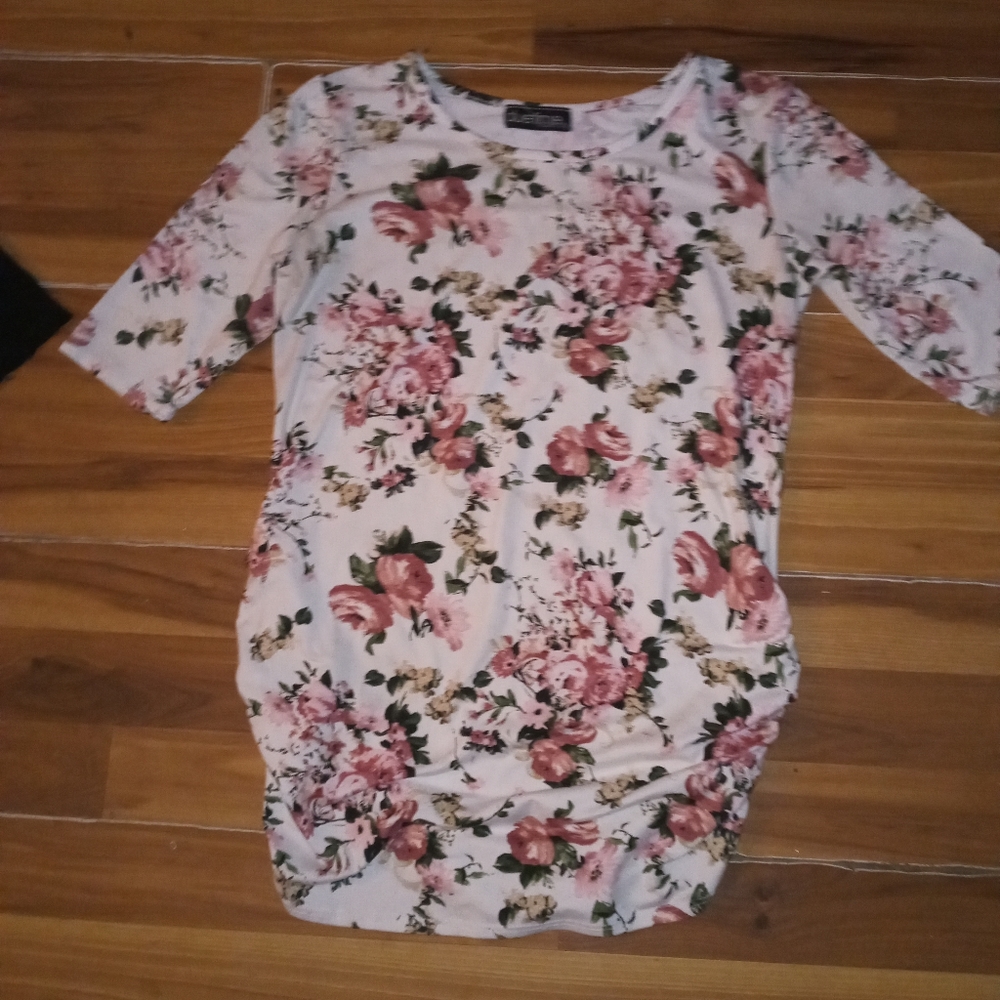 Assorted shirts - Picture 4 of 11
